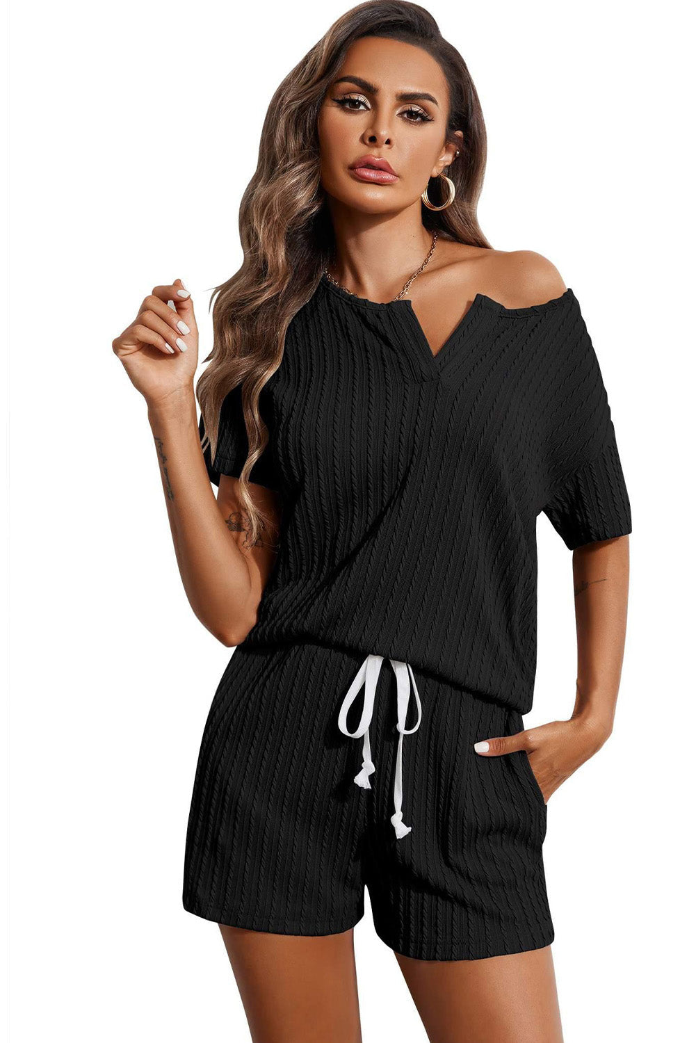 Kornelia | Jacquard V Neck Tee and Drawstring Shorts Set