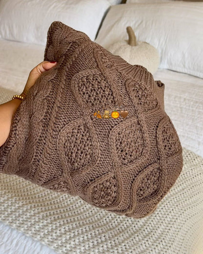 Sanna | Trendy gebreide kabeltrui & korte broek tweedelige set