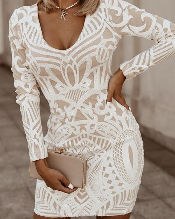 Anjie | Aansluitende minijurk met V-halslijn