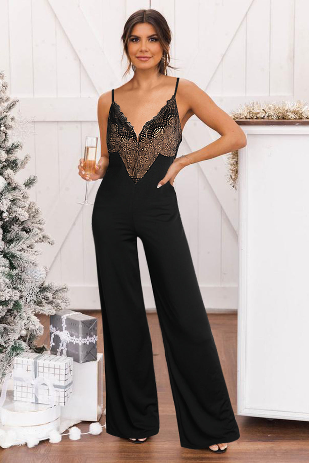 Faith | Zwart Kanten Jumpsuit met V-hals lijfje