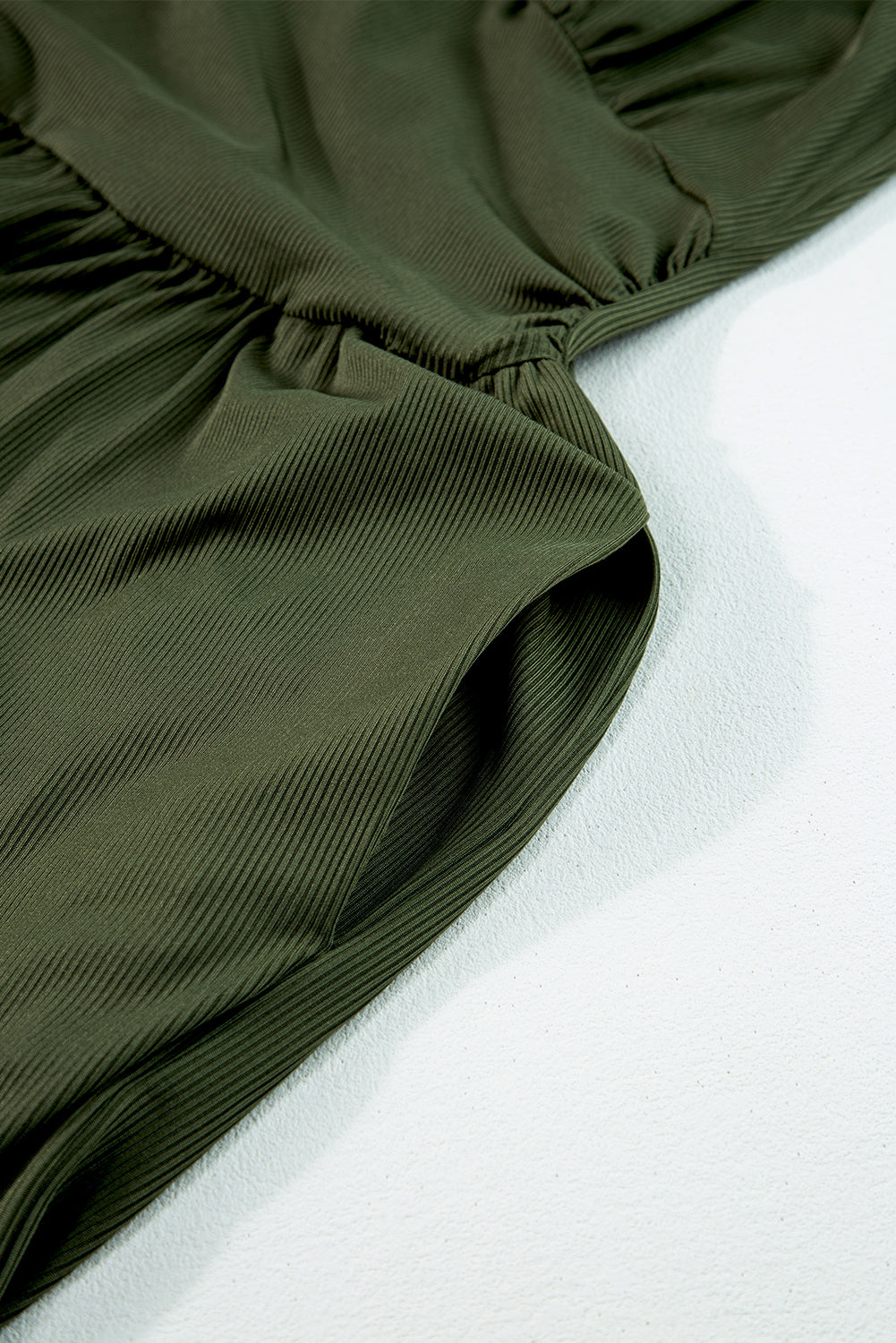 Zenobia | Mouwloze jumpsuit met wijde pijpen en V-hals