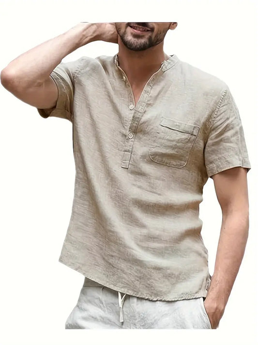 Comfortabel katoenen overhemd met korte mouwen en knoopsluiting