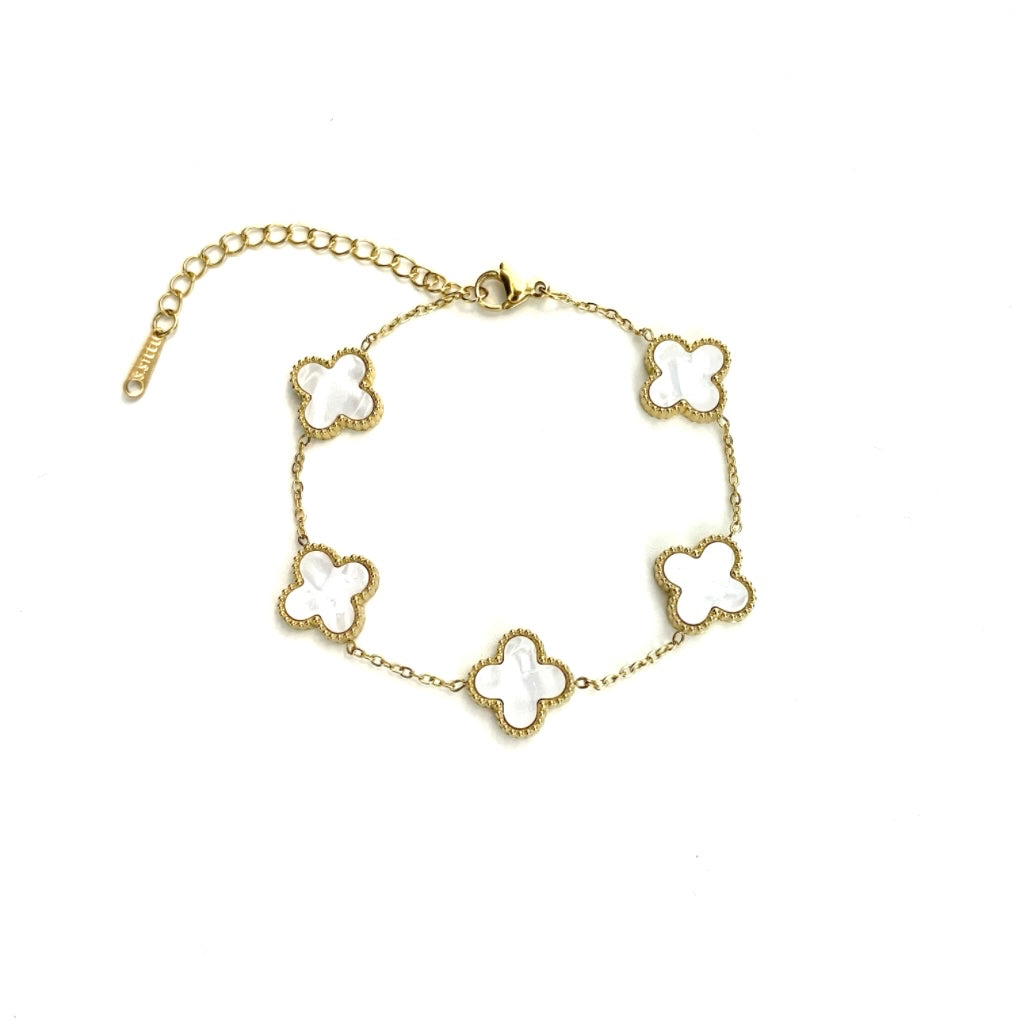 Emily Clover Armband