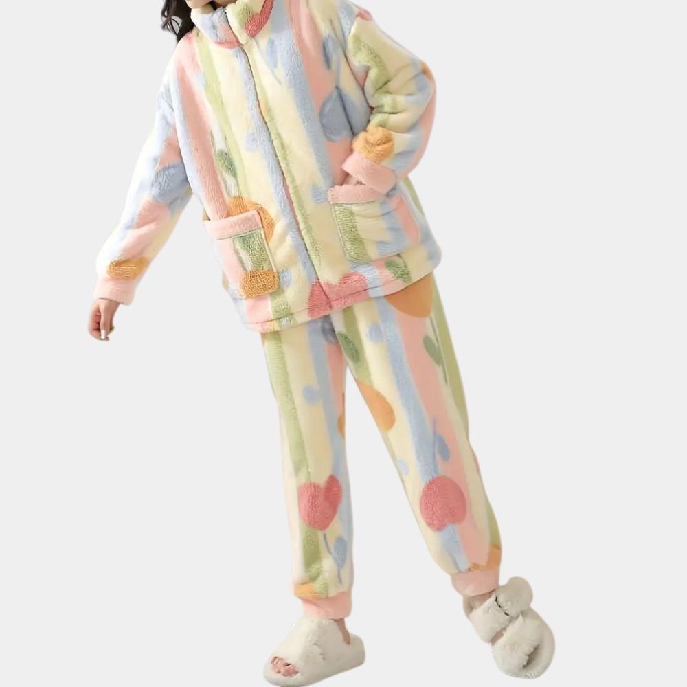 Branka | Chique veelkleurige fluffy fleece winter warme pyjama set