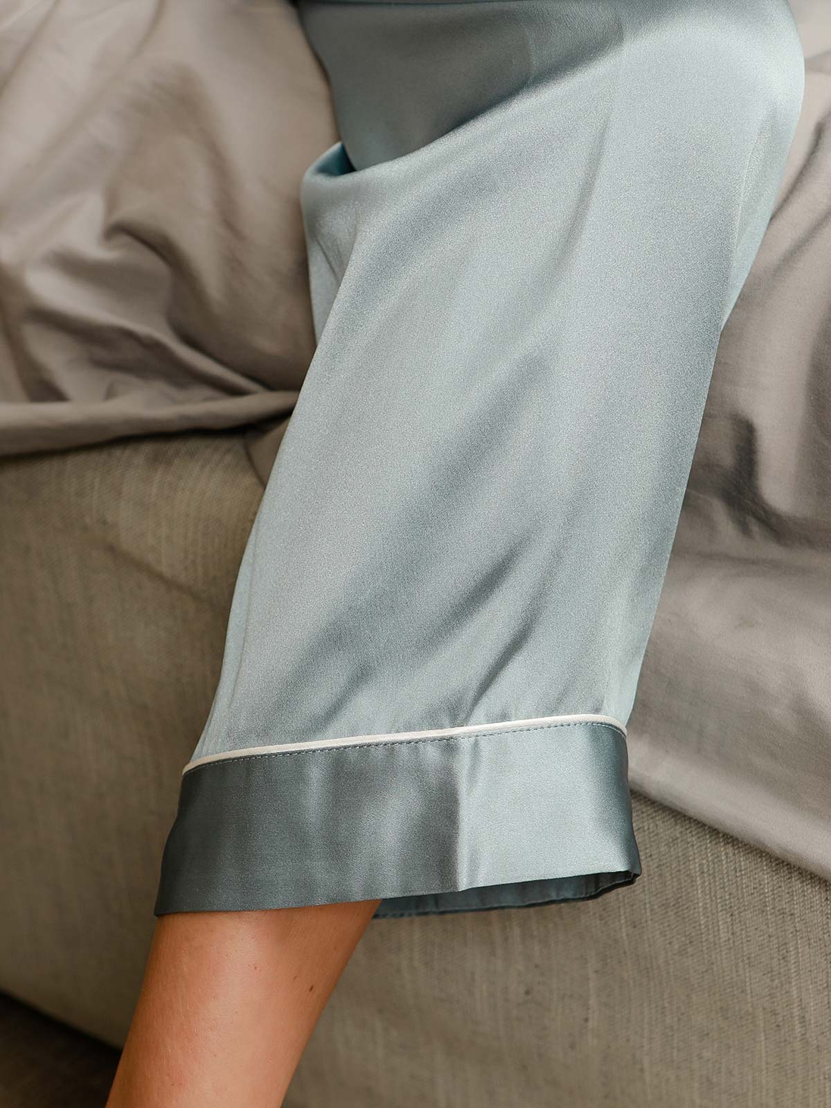 Quirine | Klassiek Pyjama Set in Pure Zijde