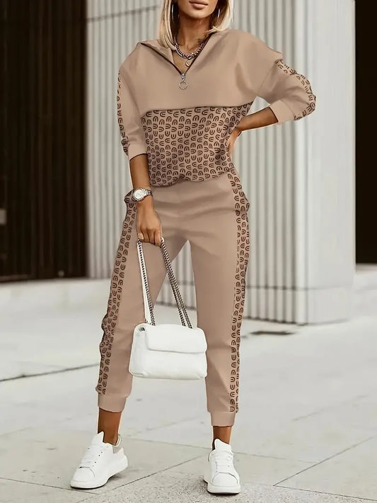 Vica - Casual hoodie met lange mouwen en kwart rits en slim-fit joggingbroek