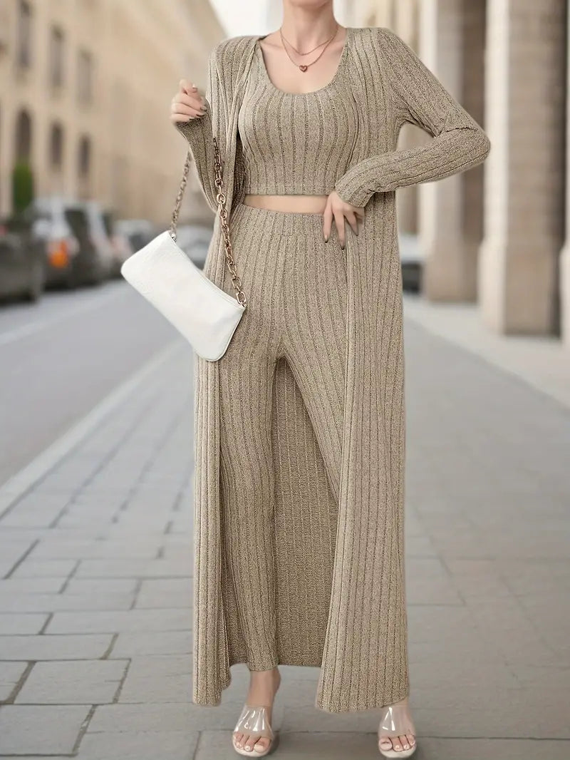 Lulu - Chique set bestaande uit een geribde trio crop tanktop, vest met lange mouwen en broek met hoge taille